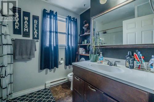 15 Chafe Avenue, St. John'S, NL - Indoor Photo Showing Bathroom