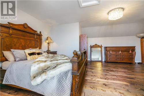 18734 County 2 Road, Cornwall, ON - Indoor Photo Showing Bedroom
