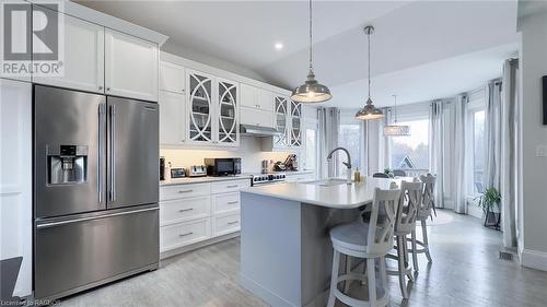 509 Alma Street, Walkerton, ON - Indoor Photo Showing Kitchen With Upgraded Kitchen