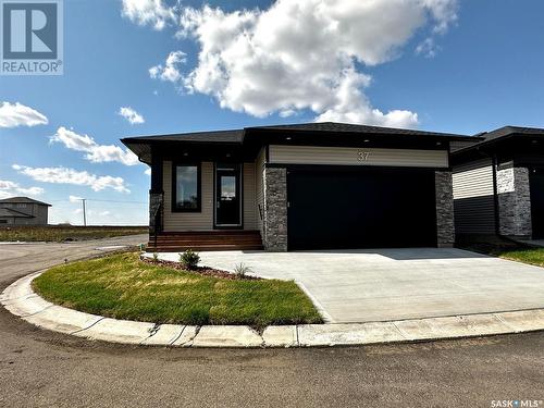 37 5601 Parliament Avenue, Regina, SK - Outdoor