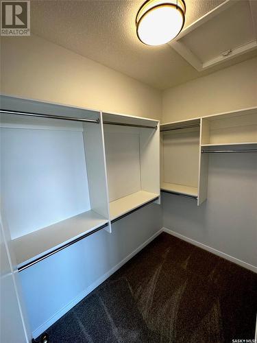 37 5601 Parliament Avenue, Regina, SK - Indoor With Storage