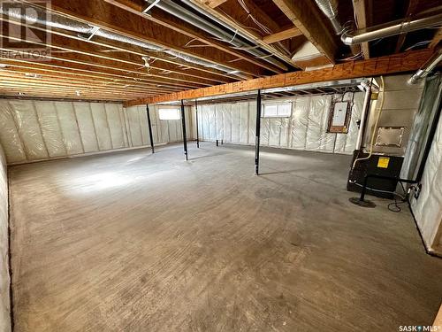 37 5601 Parliament Avenue, Regina, SK - Indoor Photo Showing Basement