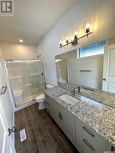 37 5601 Parliament Avenue, Regina, SK - Indoor Photo Showing Bathroom