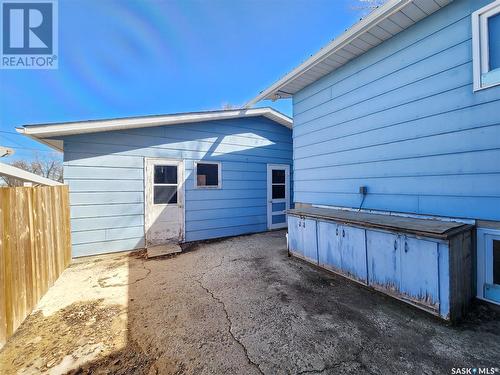 513 Beckwell Avenue, Radville, SK - Outdoor With Exterior