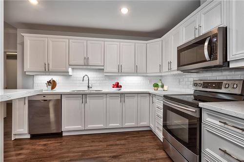 VIRTUALLY STAGED - 1477 Lakeshore Road|Unit #305, Burlington, ON - Indoor Photo Showing Kitchen With Stainless Steel Kitchen With Upgraded Kitchen
