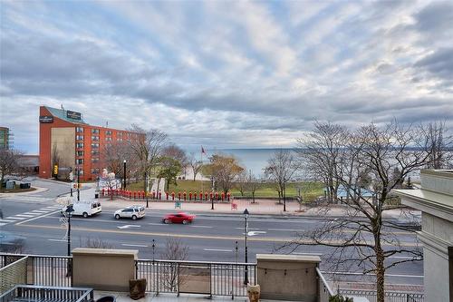 1477 Lakeshore Road|Unit #305, Burlington, ON - Outdoor With View