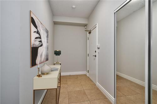 VIRTUALLY STAGED - 1477 Lakeshore Road|Unit #305, Burlington, ON - Indoor Photo Showing Other Room