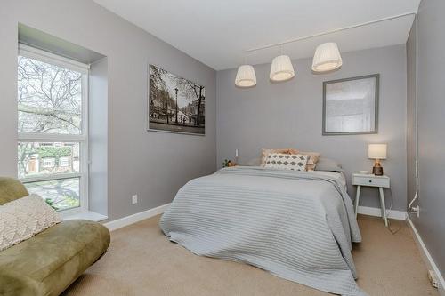 79 Amelia Street, Hamilton, ON - Indoor Photo Showing Bedroom