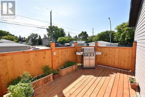2077 Broder Street, Regina, SK - Outdoor With Deck Patio Veranda