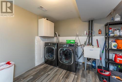5655 Cranbrook Hill Road, Prince George, BC - Indoor Photo Showing Laundry Room