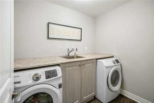 4 Meritage Lane, Niagara-On-The-Lake, ON - Indoor Photo Showing Laundry Room