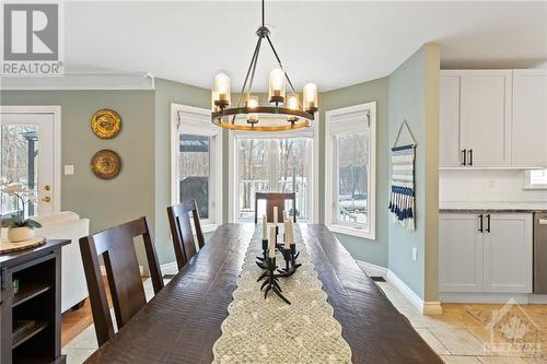 208 Bay Road, Lombardy, ON - Indoor Photo Showing Dining Room