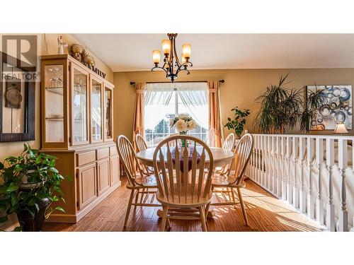 130 Overlook Place, Vernon, BC - Indoor Photo Showing Dining Room