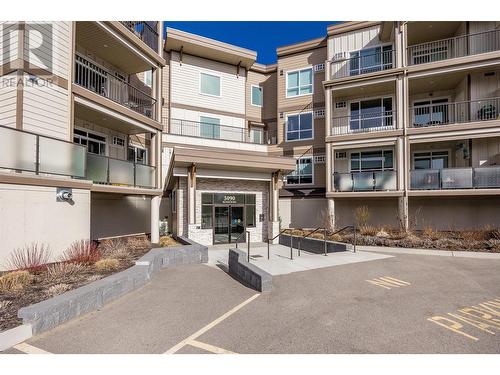 3090 Burtch Road Unit# 116, Kelowna, BC - Outdoor With Facade