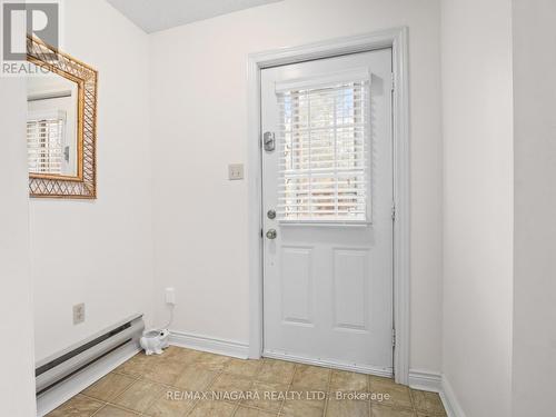378 Willowood Ave, Fort Erie, ON - Indoor Photo Showing Other Room