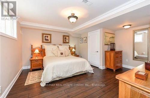 189 Milkweed Way, Oakville, ON - Indoor Photo Showing Bedroom