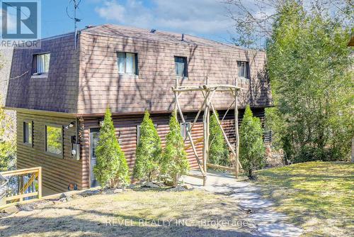 31 Bank Rd, Scugog, ON - Outdoor