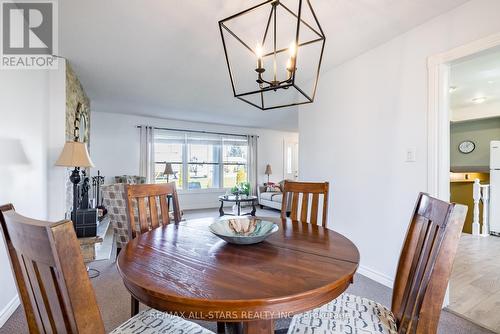 1778 Scugog Street, Scugog, ON - Indoor Photo Showing Dining Room