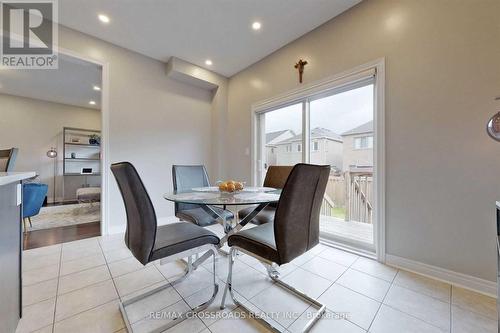 62 Romanelli Crescent, Bradford West Gwillimbury, ON - Indoor Photo Showing Dining Room