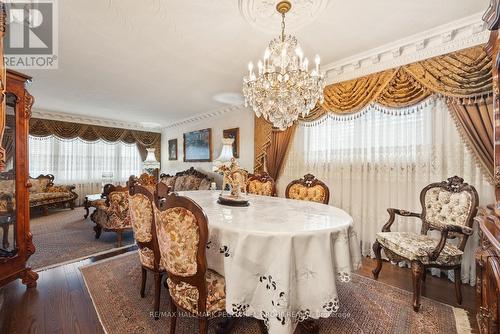 89 Crestwood Rd, Vaughan, ON - Indoor Photo Showing Dining Room