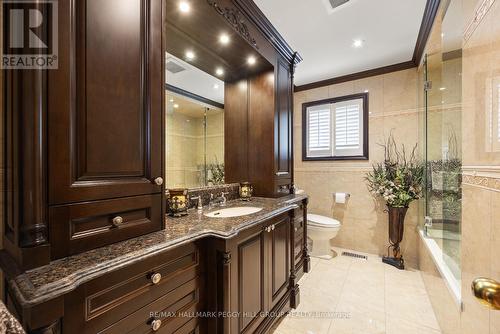 89 Crestwood Rd, Vaughan, ON - Indoor Photo Showing Bathroom