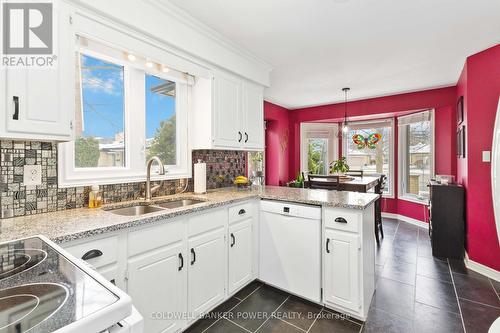 #15 -93 Pine Valley Gate, London, ON - Indoor Photo Showing Kitchen With Double Sink