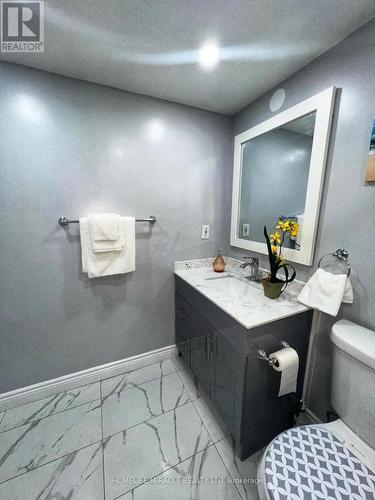 608 - 3533 Derry Road E, Mississauga, ON - Indoor Photo Showing Bathroom