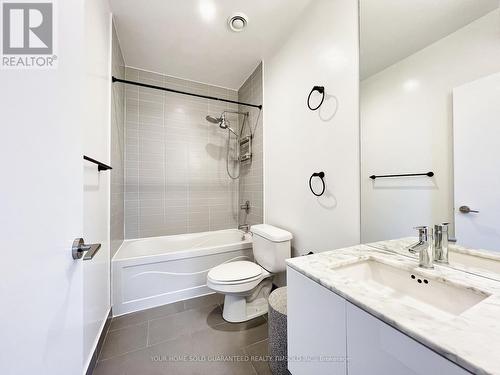 212 - 33 Mill Street, Toronto, ON - Indoor Photo Showing Bathroom