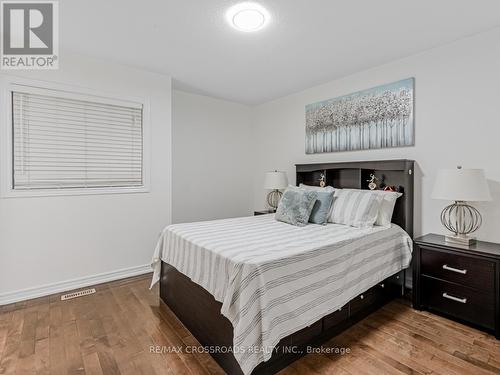 5 Forestbrook Drive, Markham, ON - Indoor Photo Showing Bedroom