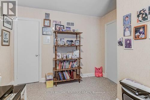 242 Forest Hill Rd, Toronto, ON - Indoor Photo Showing Other Room