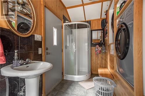 80 Mink Lake Road, Eganville, ON - Indoor Photo Showing Laundry Room