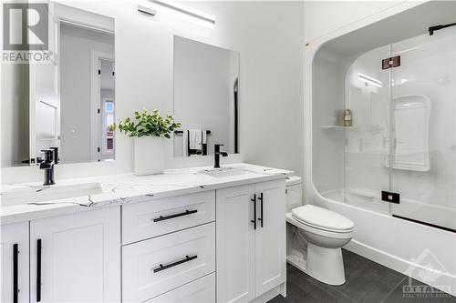 475 Lockmaster Crescent, Ottawa, ON - Indoor Photo Showing Bathroom