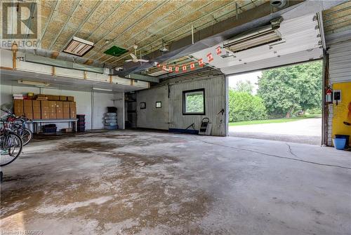 457898 Grey Road 11, Meaford, ON - Indoor Photo Showing Garage