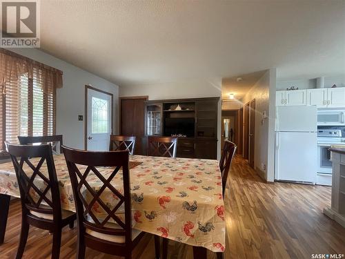 107 Griffin Street, Maple Creek, SK - Indoor Photo Showing Dining Room