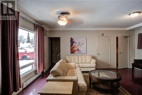 1 Whittaker, Sudbury, ON - Indoor Photo Showing Living Room