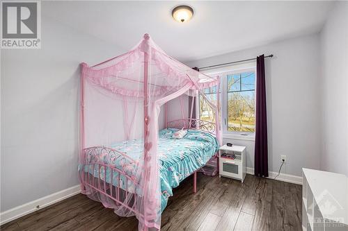 4 Merkley Place, Morewood, ON - Indoor Photo Showing Bedroom