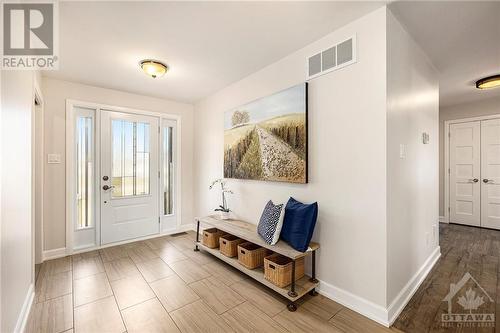 4 Merkley Place, Morewood, ON - Indoor Photo Showing Other Room