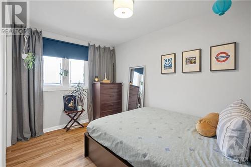 1585 Baseline Road, Ottawa, ON - Indoor Photo Showing Bedroom