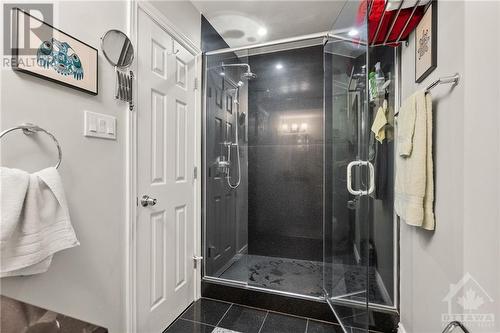 1585 Baseline Road, Ottawa, ON - Indoor Photo Showing Bathroom