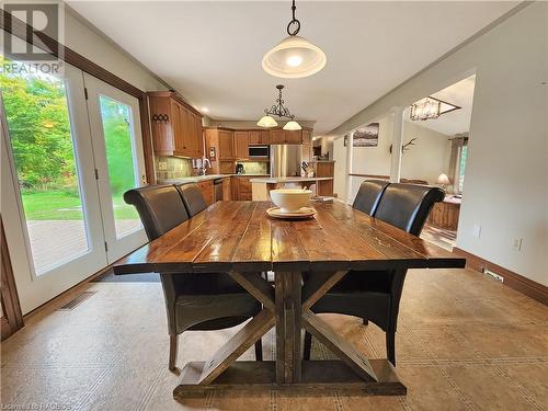 1440 Highway 6, South Bruce Peninsula, ON - Indoor Photo Showing Dining Room