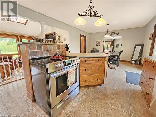 1440 Highway 6, South Bruce Peninsula, ON - Indoor Photo Showing Kitchen