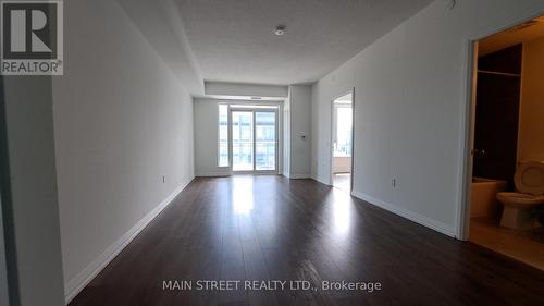 761 - 60 Ann O'Reilly Road, Toronto, ON - Indoor Photo Showing Other Room