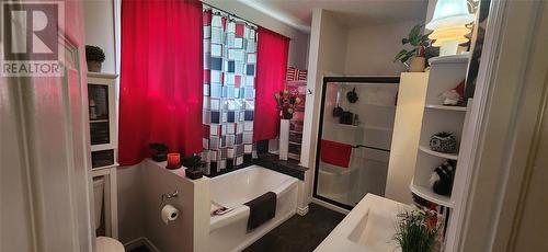 137 Durand Street, Sarnia, ON - Indoor Photo Showing Bathroom