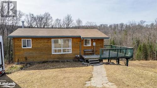 1450 Jeffrey Road, Tory Hill, ON - Outdoor
