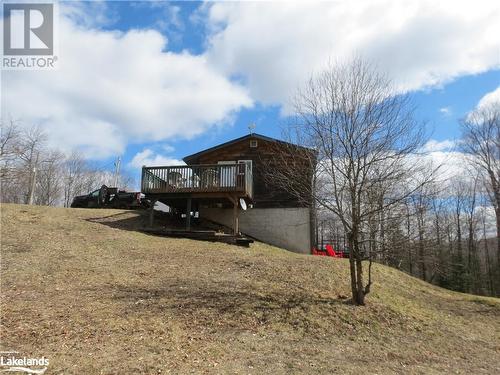 1450 Jeffrey Road, Tory Hill, ON - Outdoor
