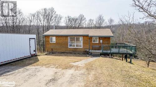 1450 Jeffrey Road, Tory Hill, ON - Outdoor