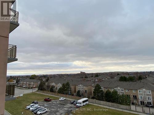 #602 -810 Scollard Crt, Mississauga, ON - Outdoor With View