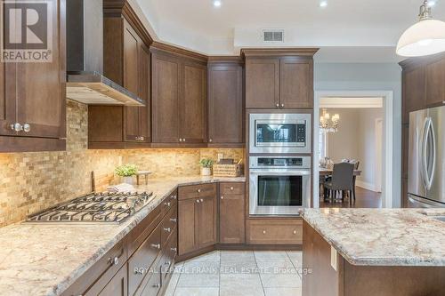 19 Jean Davey Road, Hamilton Township, ON - Indoor Photo Showing Kitchen With Upgraded Kitchen