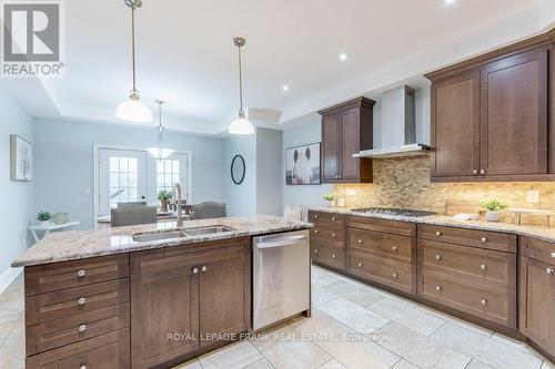 19 Jean Davey Road, Hamilton Township, ON - Indoor Photo Showing Kitchen With Double Sink
