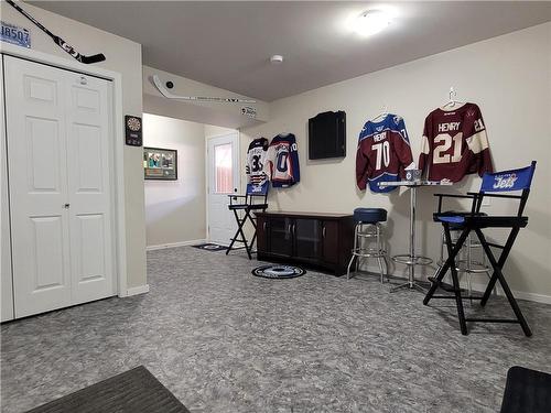 62 Dufferin Avenue W, Portage La Prairie, MB - Indoor Photo Showing Other Room